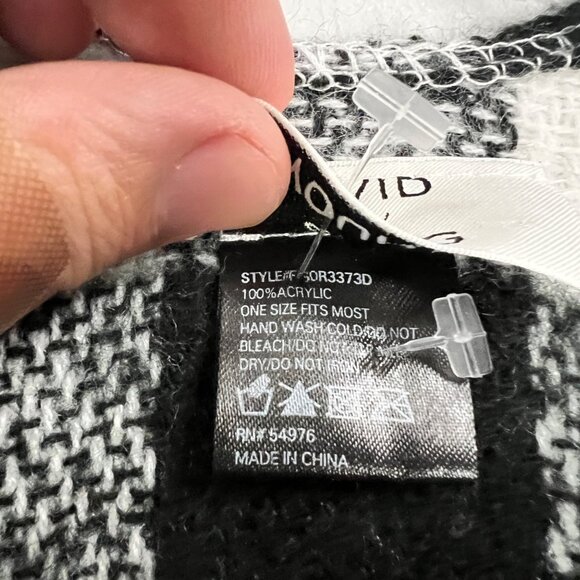 David and Young Checkered Cape Open Front Frayed Black/White One Size Fits All - Picture 8 of 9